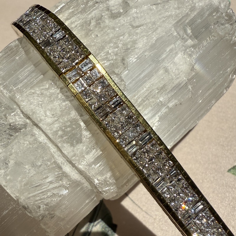 Vintage 18k Gold Articulated Square & Baguette Diamond Tennis Bracelet (11.7ct)