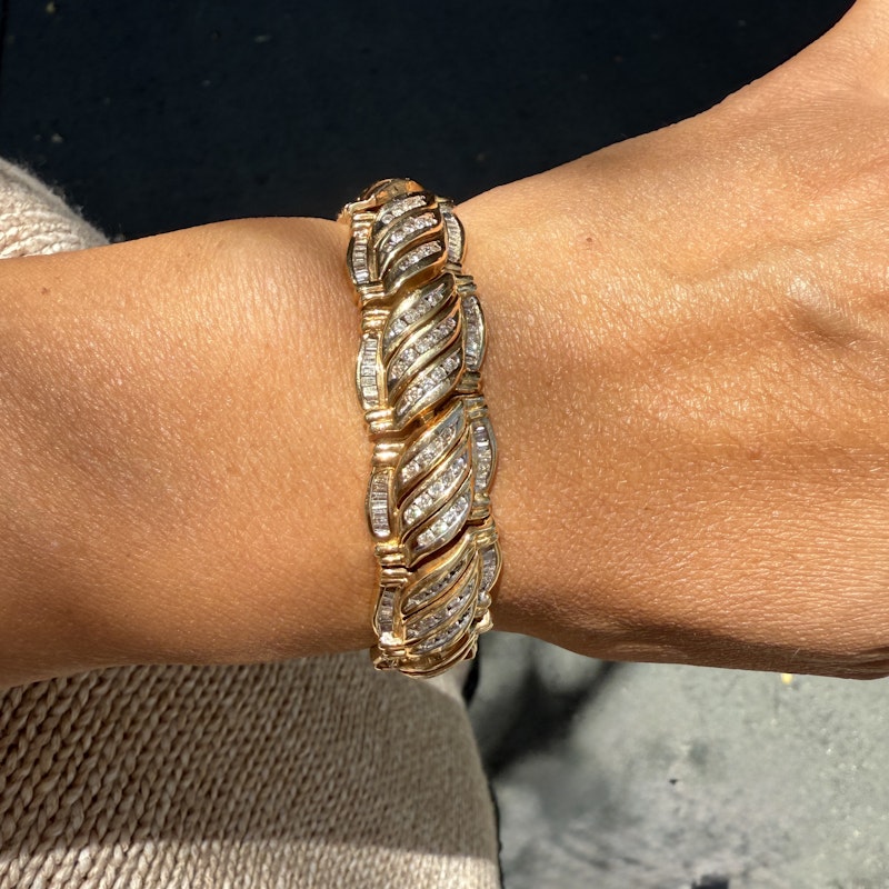 Vintage 14k Yellow Gold Interwoven Diamond Link Bracelet