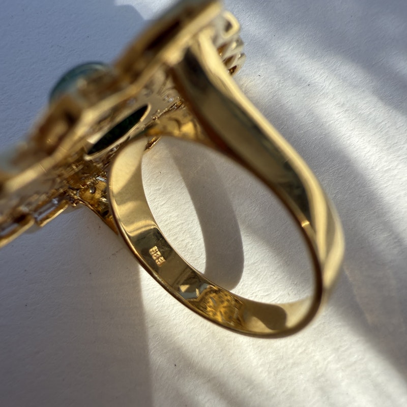 Vintage 14k Yellow Gold Emerald Cabochon and Pavé Diamond Ring