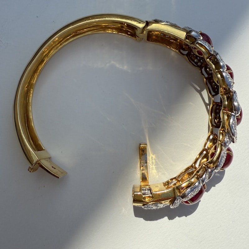 Vintage 18k Ruby & Diamond Floral Bangle Bracelet