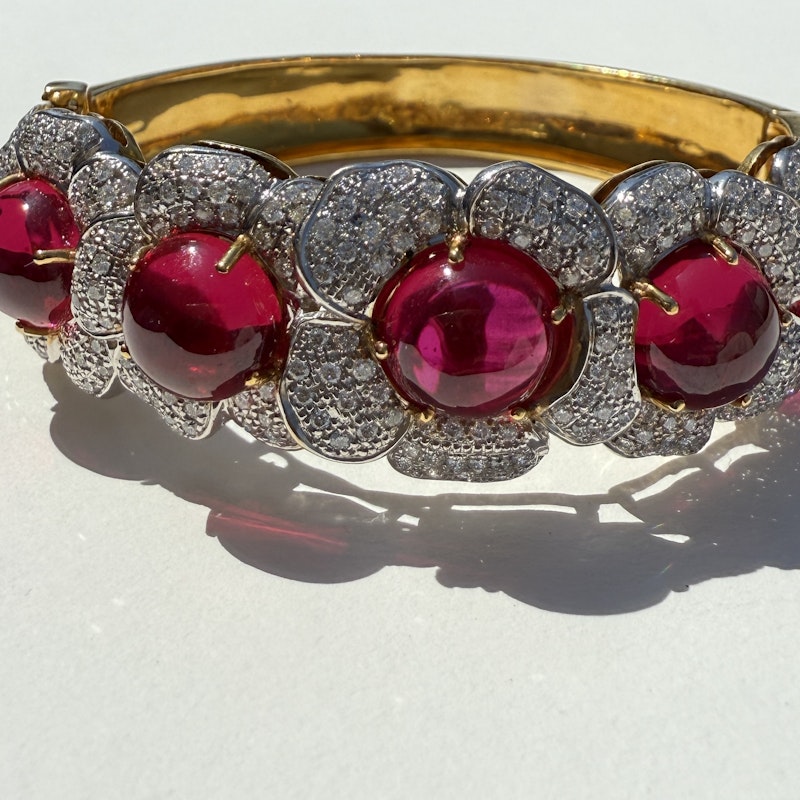 Vintage 18k Ruby & Diamond Floral Bangle Bracelet