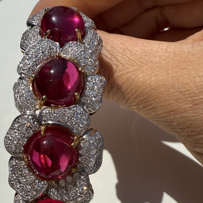 Vintage 18k Ruby & Diamond Floral Bangle Bracelet