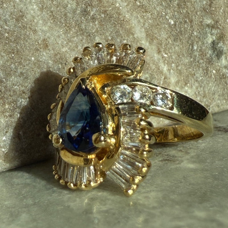 Vintage 14k Yellow Gold Pear Blue Sapphire & Diamond Swirl Ring