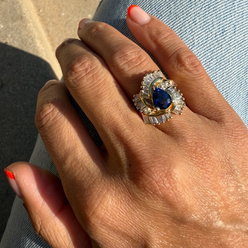 Vintage 14k Yellow Gold Pear Blue Sapphire & Diamond Swirl Ring