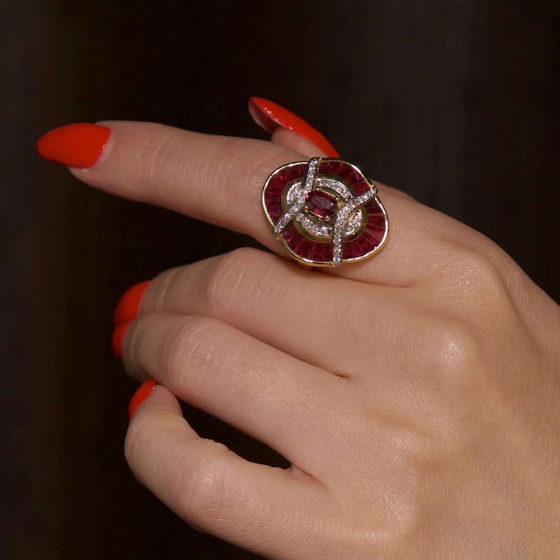 Vintage 18k Yellow Gold Ruby & Diamond Art Deco Cocktail Ring