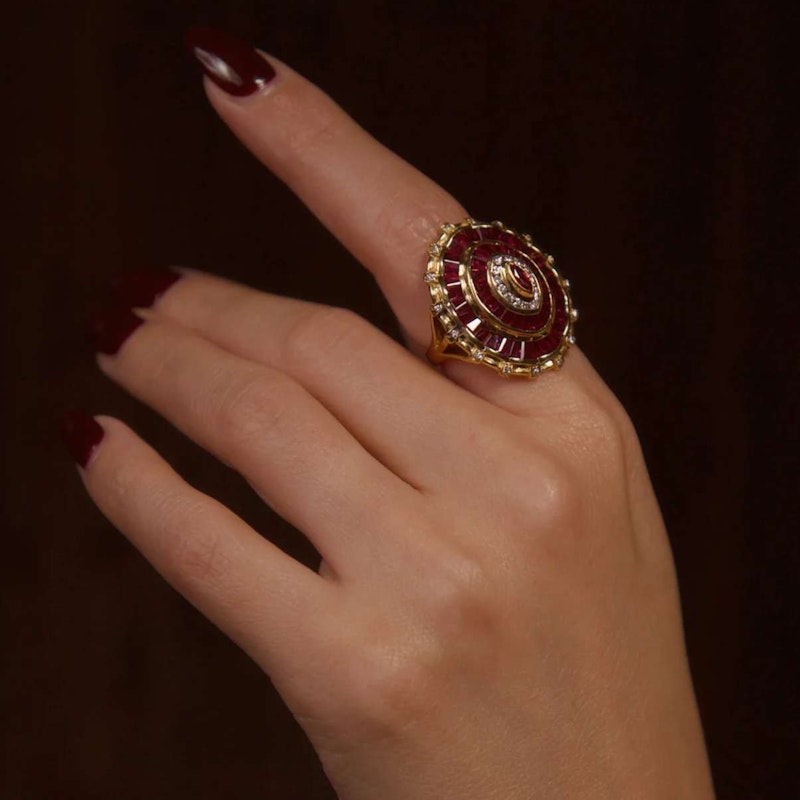 Vintage 18k Yellow Gold Ruby & Diamond Marquise Baguette Cocktail Ring
