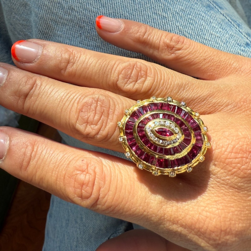 Vintage 18k Yellow Gold Ruby & Diamond Marquise Baguette Cocktail Ring