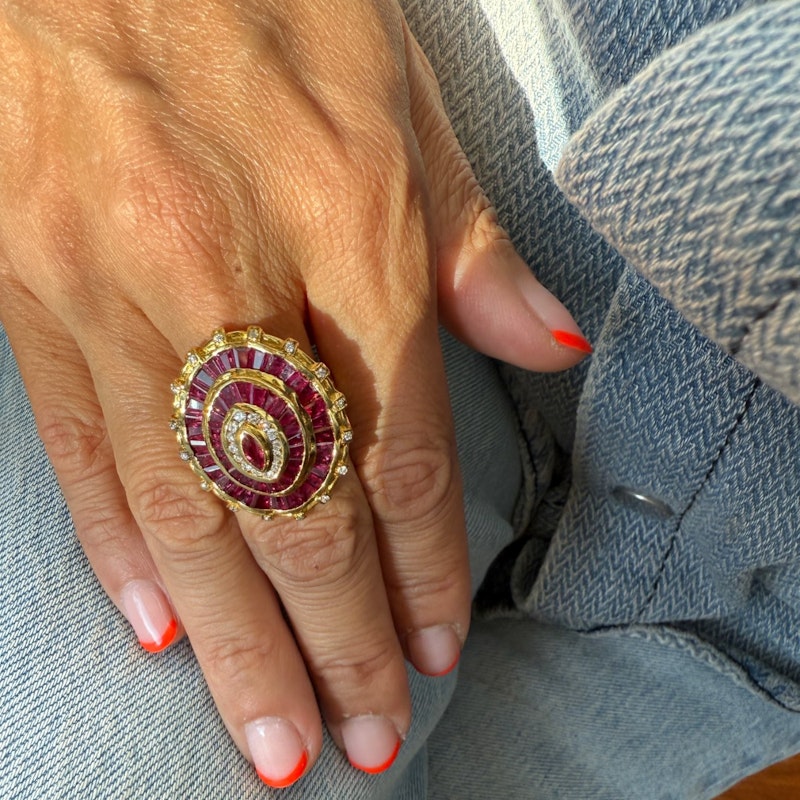 Vintage 18k Yellow Gold Ruby & Diamond Marquise Baguette Cocktail Ring