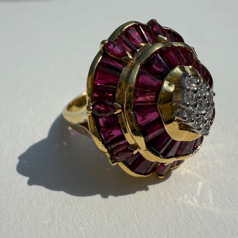 Vintage 14k Yellow Gold Ruby & Diamond Cluster Cocktail Ring