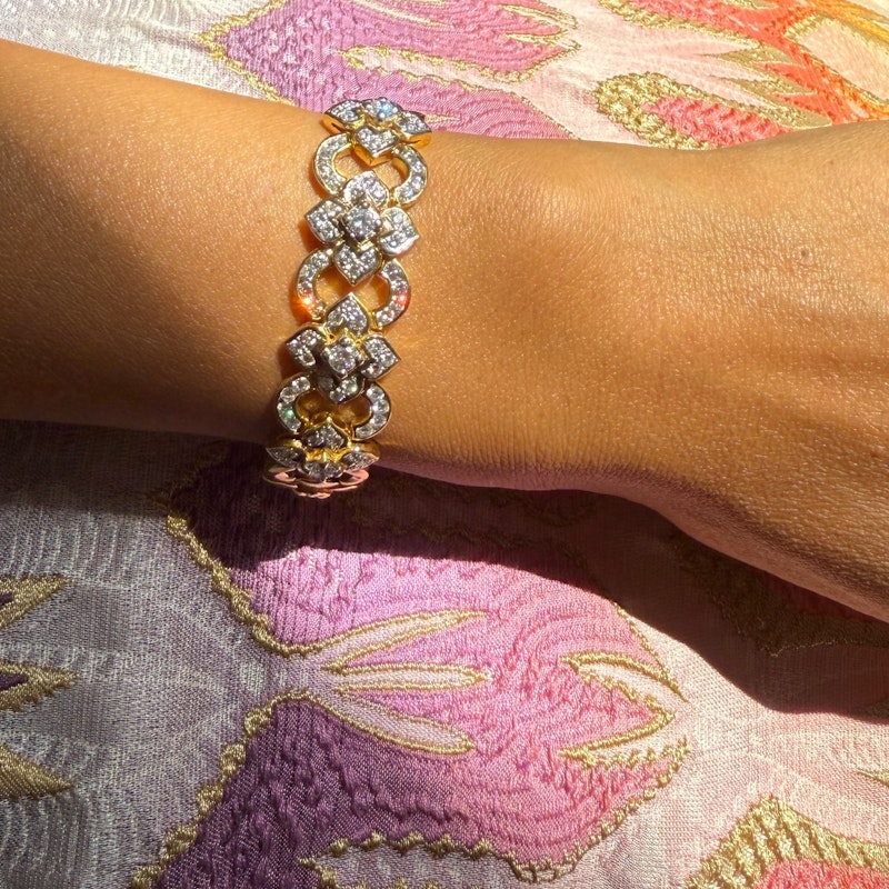 Vintage 18k Yellow Gold Diamond Floral & Oval Link Bracelet