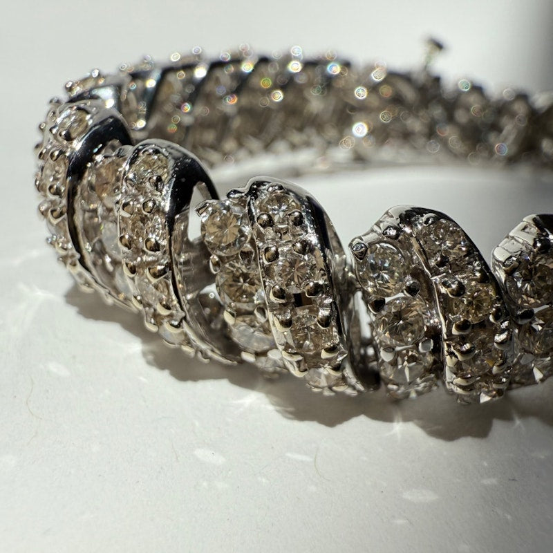 14k White Gold Round Diamond Spiral Link Tennis Bracelet