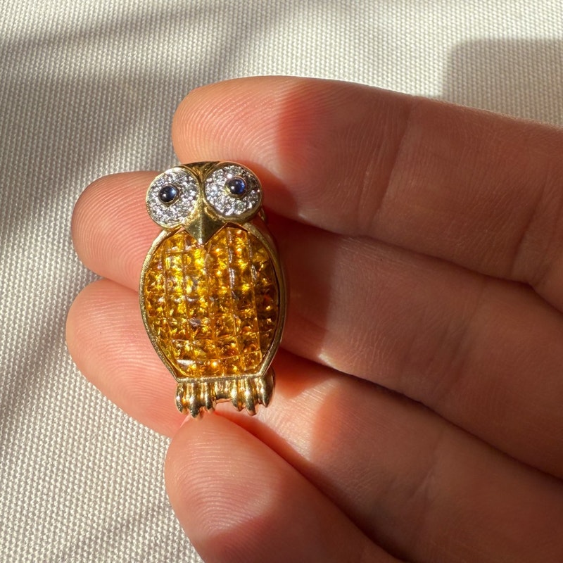 Vintage 18k Yellow Gold Owl Brooch with Sapphires & Diamond