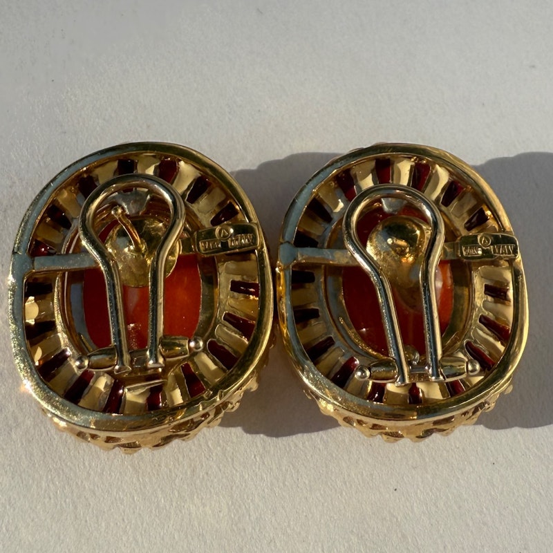 14k Italian Yellow Gold Pink Coral Cabochon Earrings with Enamel & Beaded Border