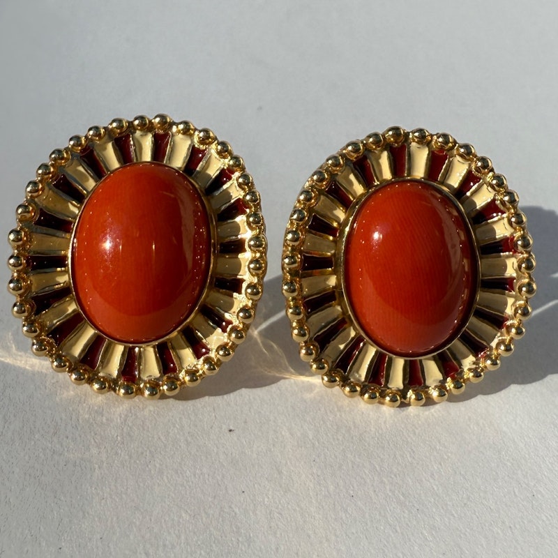 14k Italian Yellow Gold Pink Coral Cabochon Earrings with Enamel & Beaded Border