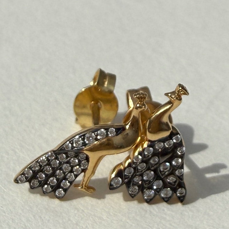 Sorellina 18k Yellow Gold Peacock Stud Earrings