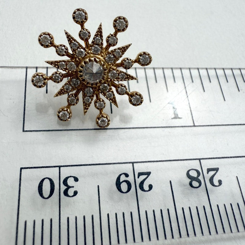 Colette 18k Yellow Gold and Diamond Twinkle Star Stud Earrings