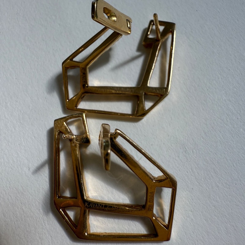 Kavant & Sharart 18k Yellow Gold Origami Link no. 5 Skeleton Diamond Earrings