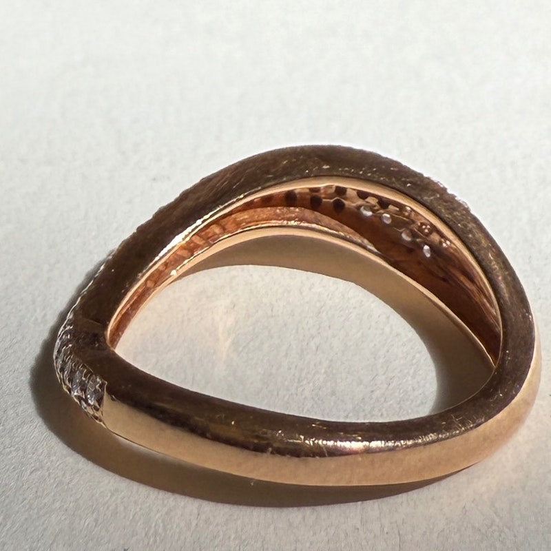 Kavant & Sharart 18k Rose Gold Diamond Pave Wave Ring