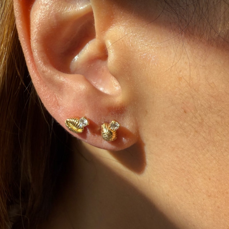 Renna Bitsy Bean Stud Closed with Diamond, single