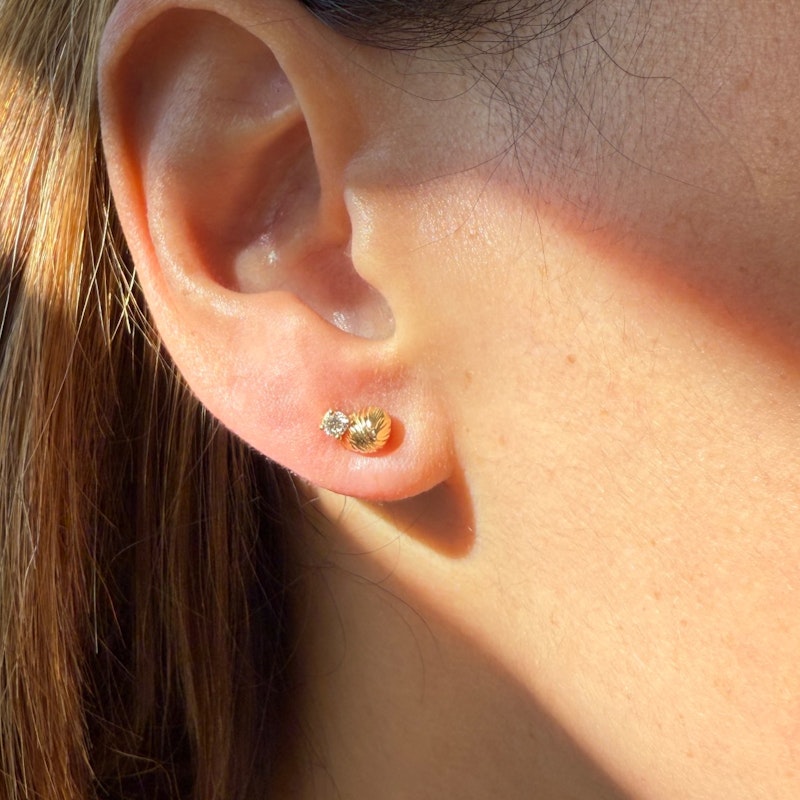 Renna Bitsy Bean Stud Closed with Diamond, single