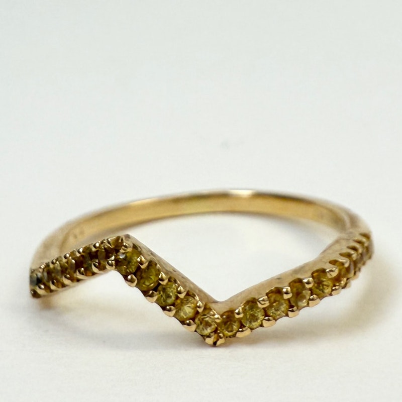 Kavant & Sharart 18k Yellow Gold Small Ziggy Ring with Yellow Sapphires - sz 7