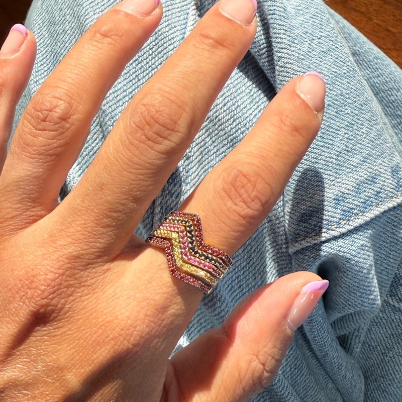 Kavant & Sharart 18k Yellow Gold Small Ziggy Ring with Yellow Sapphires - sz 7