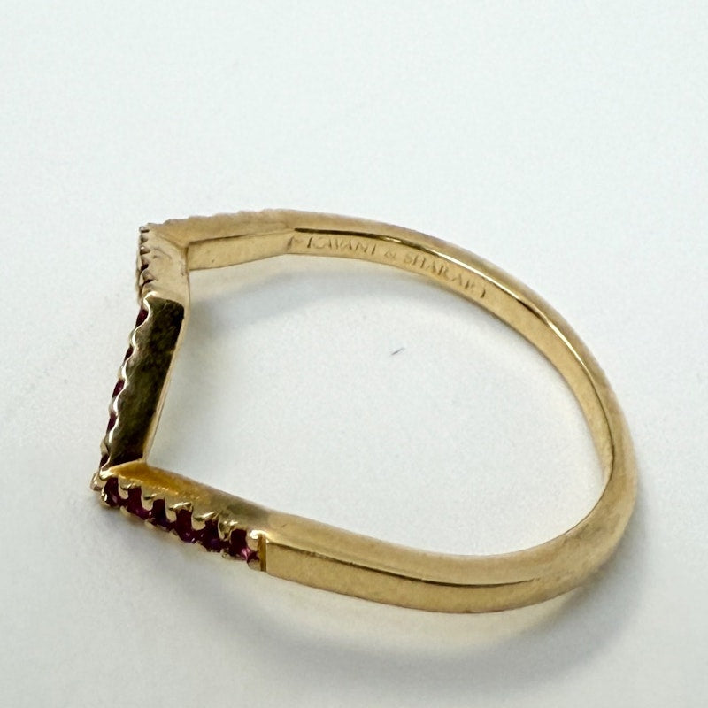Kavant & Sharart 18k Yellow Gold Small Ziggy Ring with Pink Sapphires - sz 7