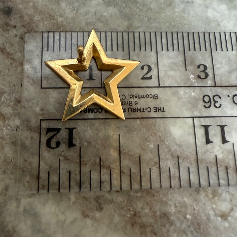 KWIT 14k Yellow Gold Star Stud Earrings