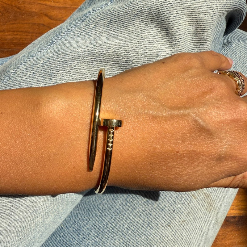 Cartier 18k Yellow Gold Juste Un Clou Bracelet – Classic, Size 17