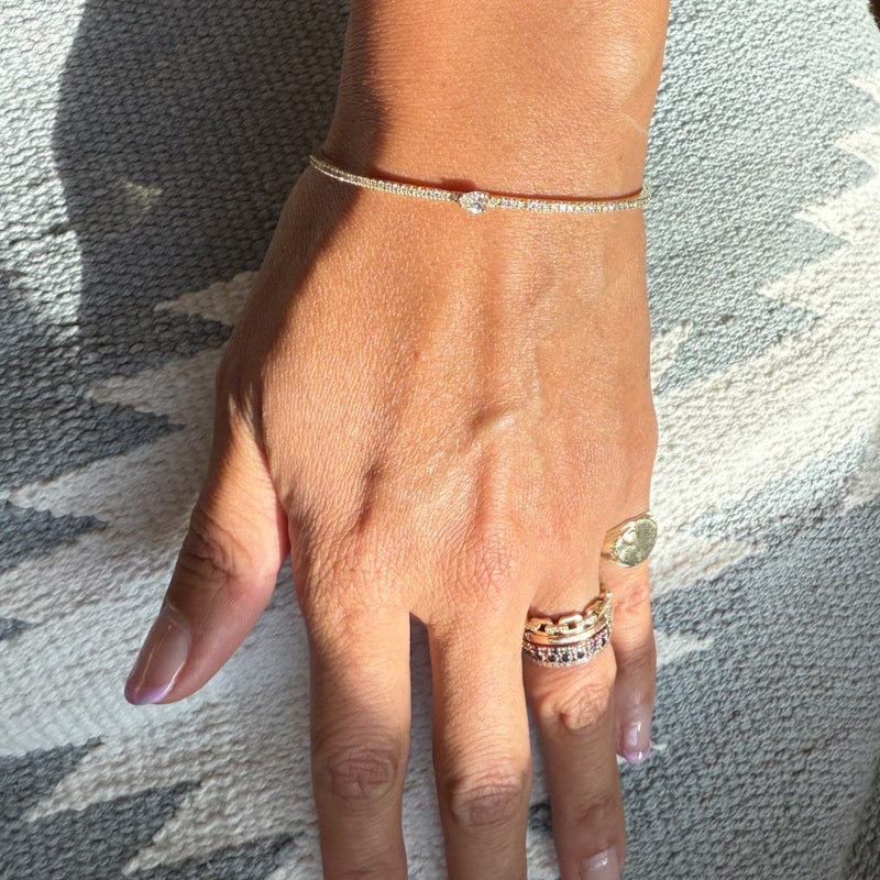 18k Yellow Gold Pear-Cut Diamond & Pavé Bangle Bracelet