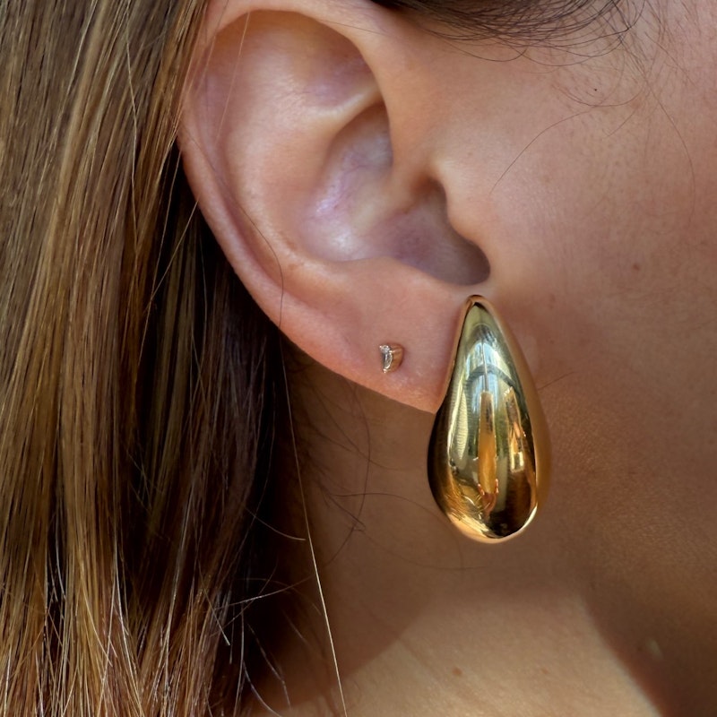 18k Yellow Gold Hollow Teardrop Earrings