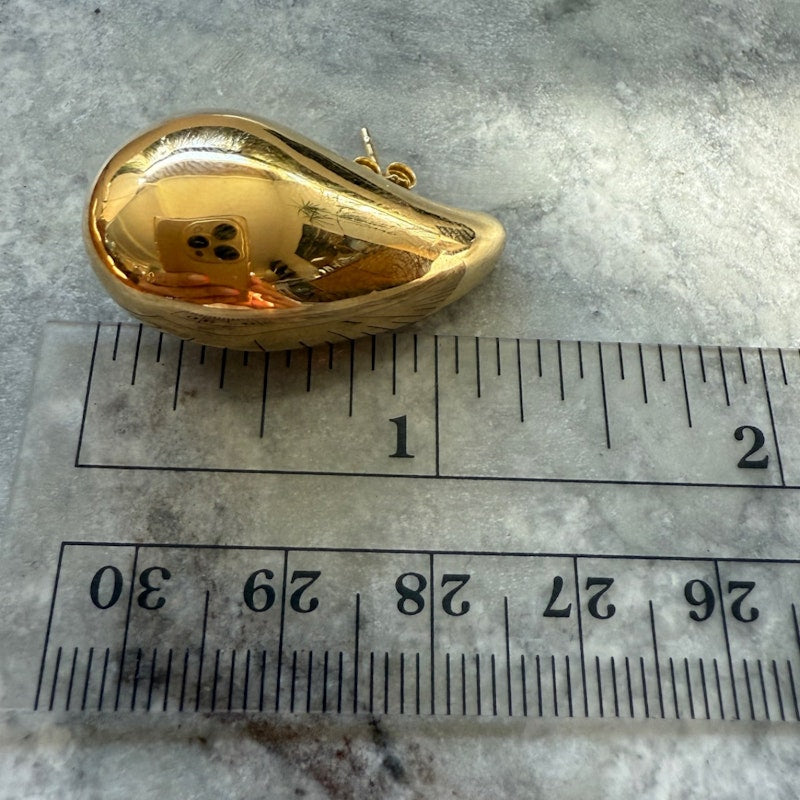 18k Yellow Gold Hollow Teardrop Earrings