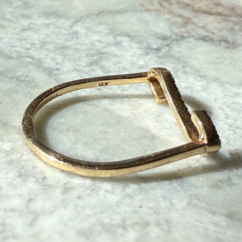 KWIT 14k Yellow Gold Diamond Letter "S" Ring