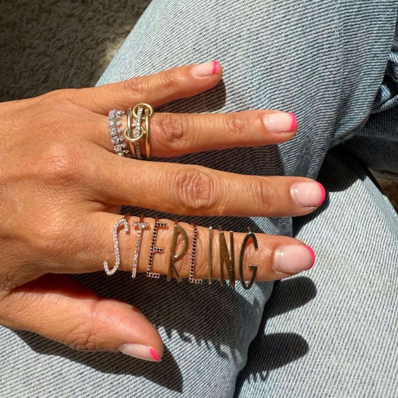 KWIT 14k Yellow Gold Letter "R" Ring