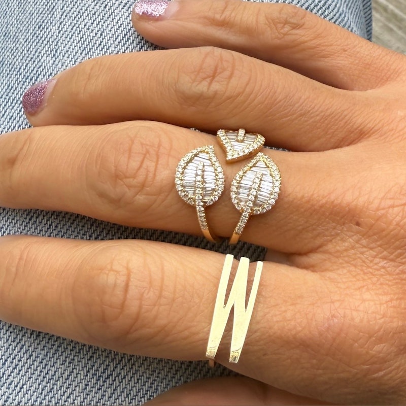 KWIT 14k Yellow Gold Letter "M" Ring