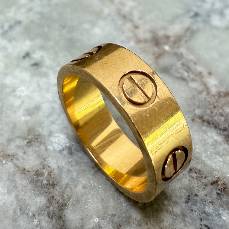 Cartier LOVE Ring in Yellow Gold, Classic Model