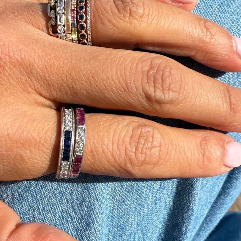 Vintage Art Deco 18k White Gold Blue Sapphire & Diamond Eternity Ring