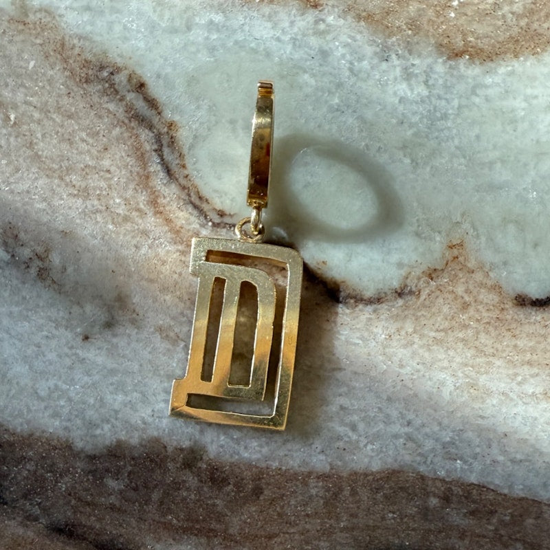 Shylee Rose 14k Yellow Gold “D” Mini Outline Initial Charm