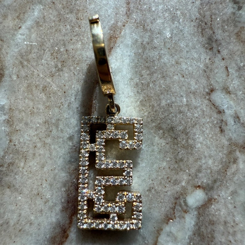 Shylee Rose 14k Yellow Gold Mini Diamond Outline “E” Initial Charm