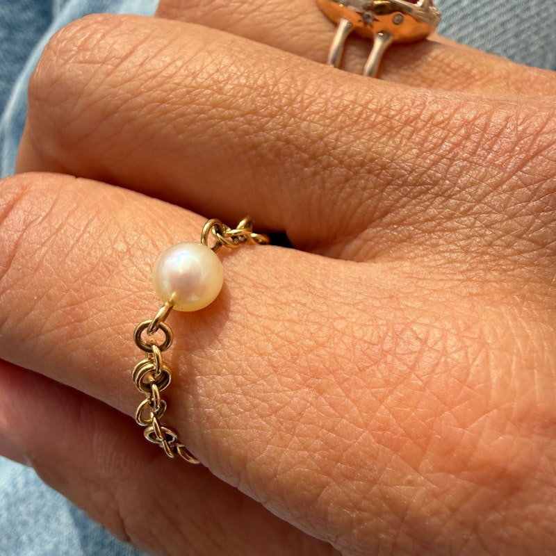 Spinelli Kilcollin Akoya Pearl Gravity Chain Ring in 18k Yellow Gold