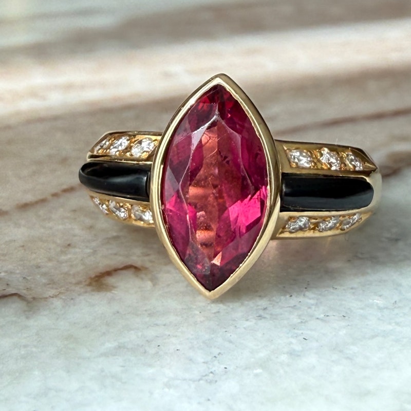 Vintage 18k Yellow Gold Pink Tourmaline Marquise Ring with Onyx & Diamond Accents