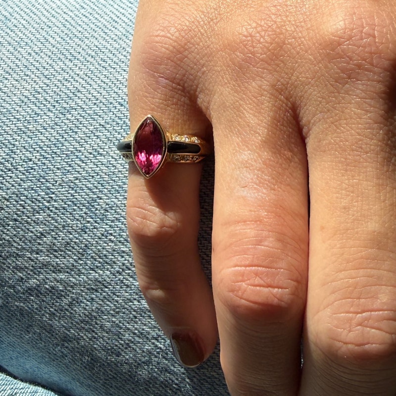 Vintage 18k Yellow Gold Pink Tourmaline Marquise Ring with Onyx & Diamond Accents