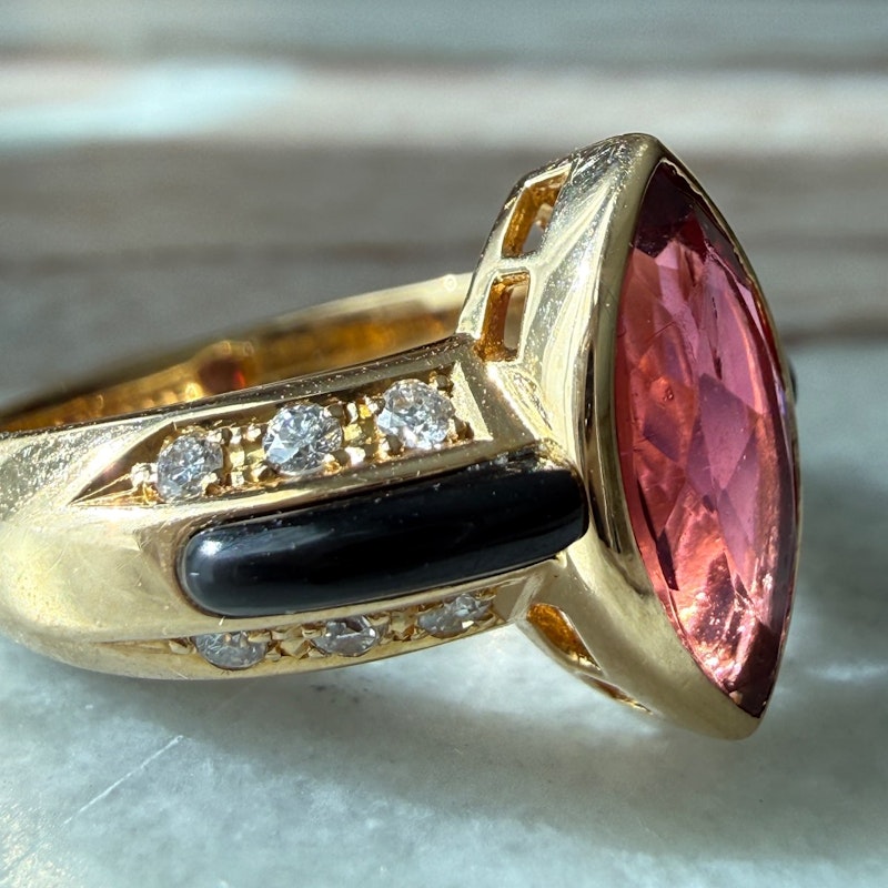 Vintage 18k Yellow Gold Pink Tourmaline Marquise Ring with Onyx & Diamond Accents