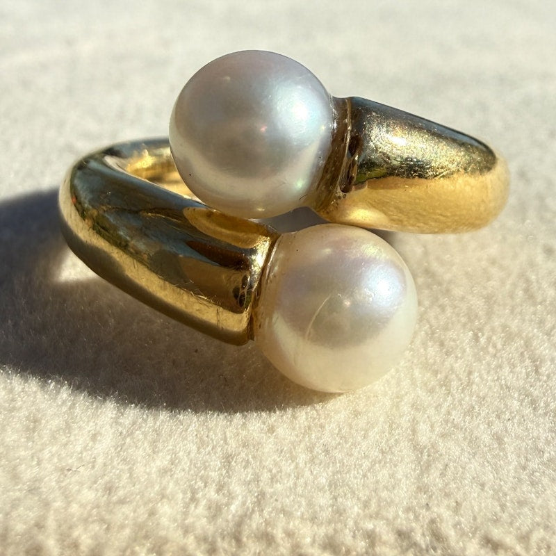 Cartier 18k Yellow Gold Toi & Moi Pearl Ring