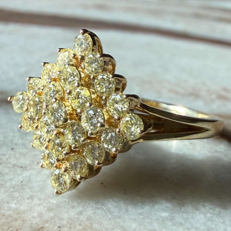 Vintage 10k Yellow Gold Natural Yellow Diamond Cluster Ring