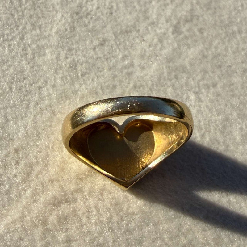 Gjenmi 14k Yellow Gold Small Heart Signet Ring