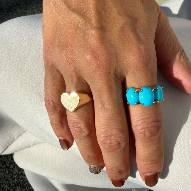 Gjenmi 14k Yellow Gold Small Heart Signet Ring
