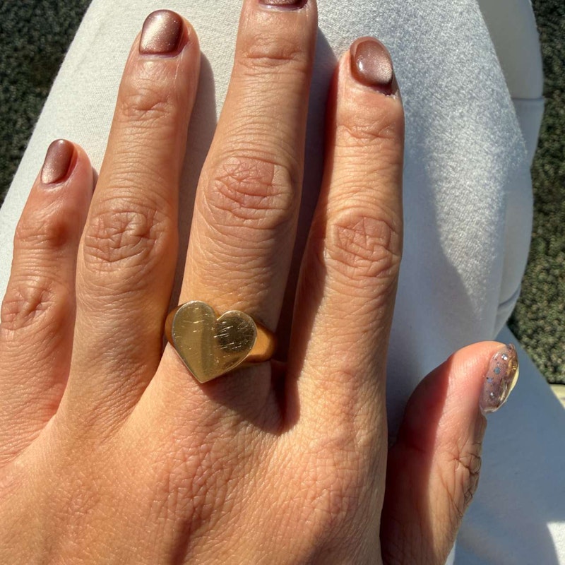 Gjenmi 14k Yellow Gold Small Heart Signet Ring