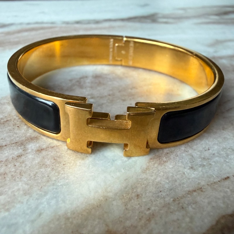 Hermès Narrow Clic Clac H Bracelet in Gold-Tone with Black Enamel