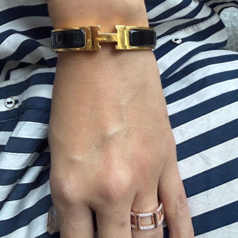 Hermès Narrow Clic Clac H Bracelet in Gold-Tone with Black Enamel